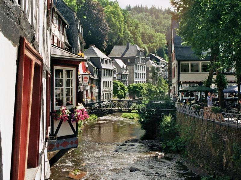 Kanino Monschau Buitenkant foto