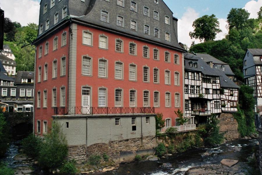 Kanino Monschau Buitenkant foto